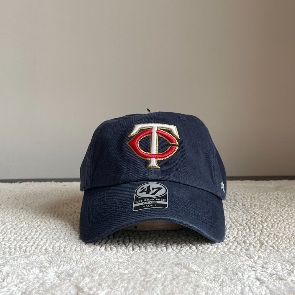 '47 BRAND MINNESOTA TWINS BASEBALL FITTED DAD HAT SIZE SMALL - Picture 1 of 6